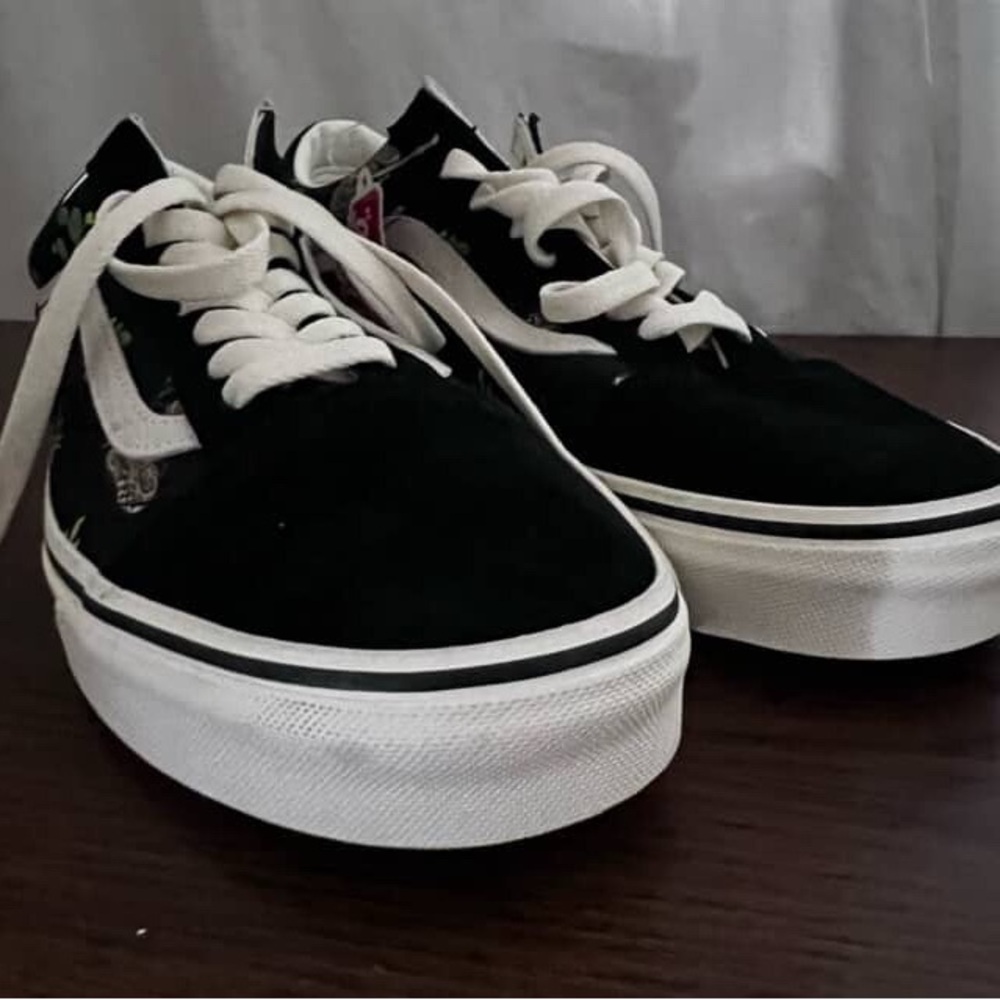 Vans Black and White Men's Shoes